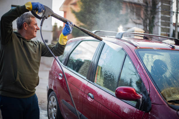 Best Garage Pressure Washing  in Montebello, CA